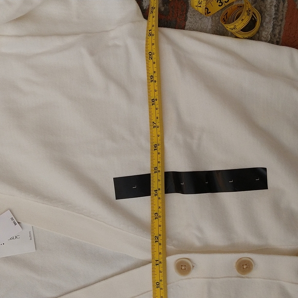 Banana Republic cropped cardigan - L - Picture 2 of 6